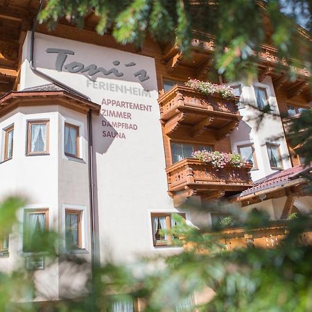 ゼルデンTonis Ferienheimアパートメント エクステリア 写真